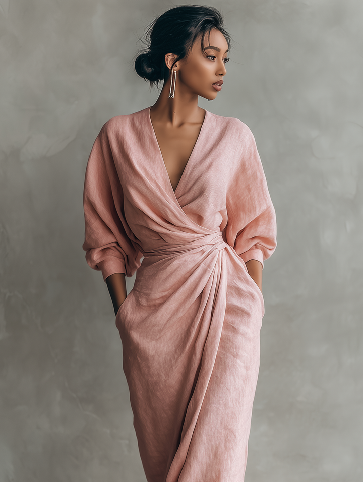 Sandra -  Minimalistisches Maxi-Kleid mit V-Ausschnitt