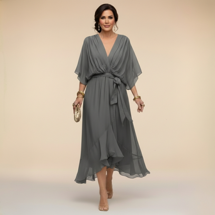 Cindy Chiffon-Kleid mit V-Ausschnitt